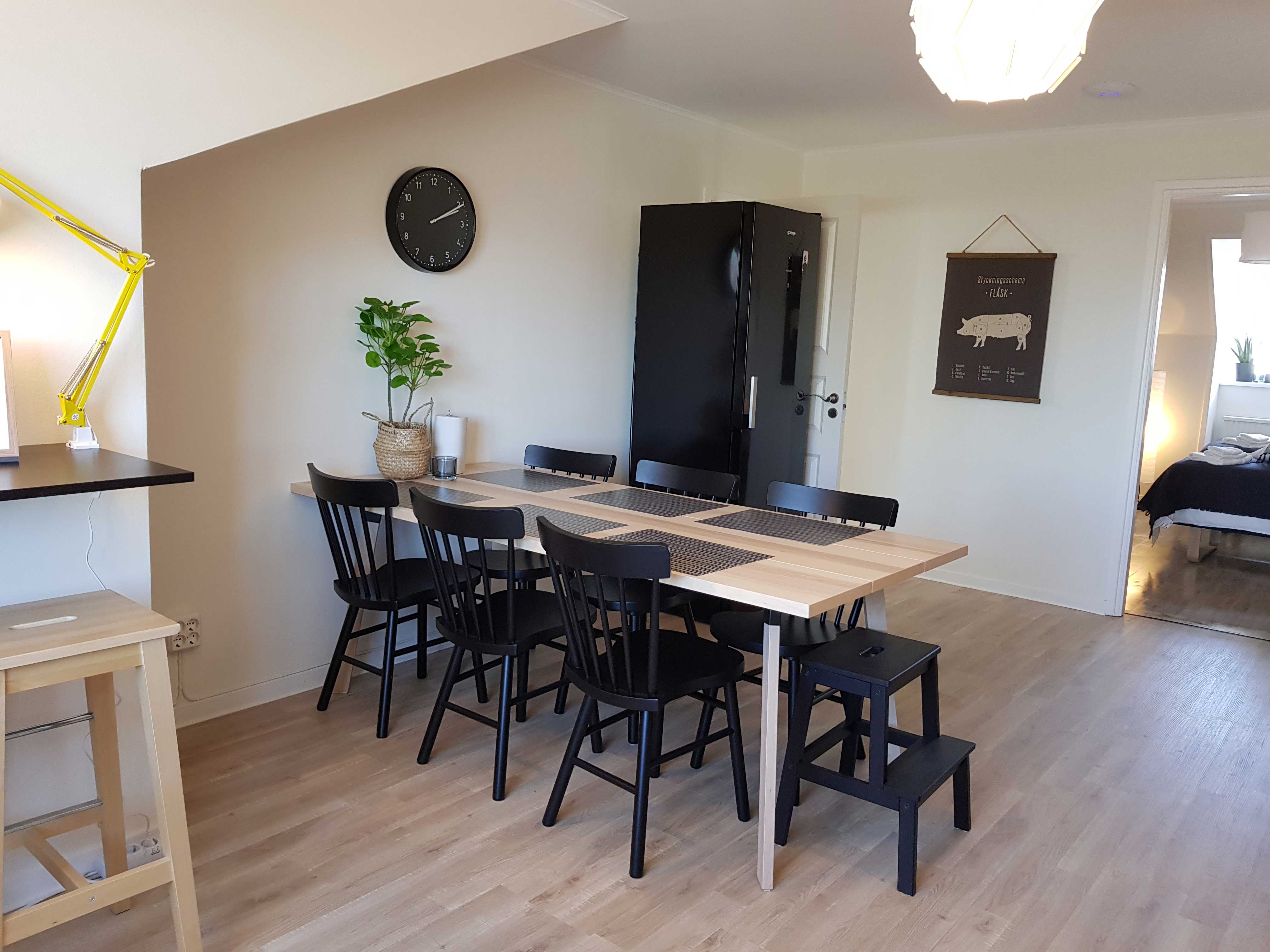 dining table